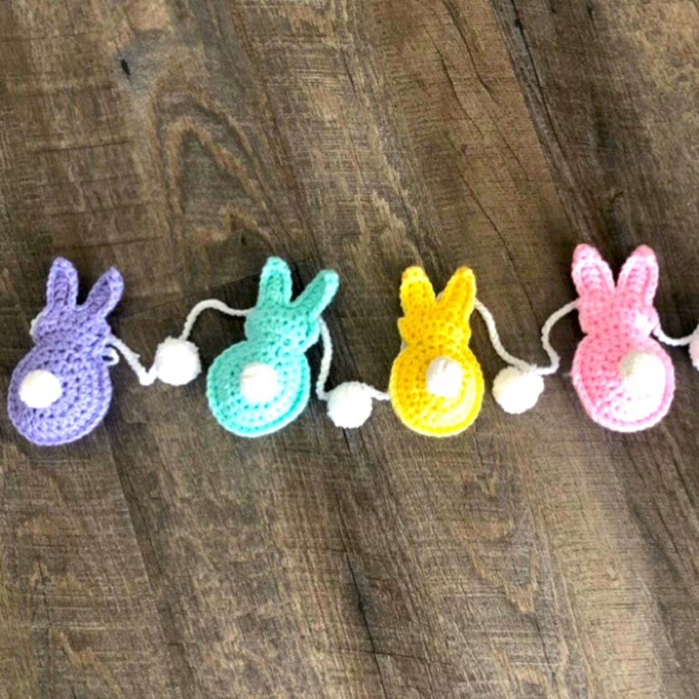 Spring bunny banner/garland